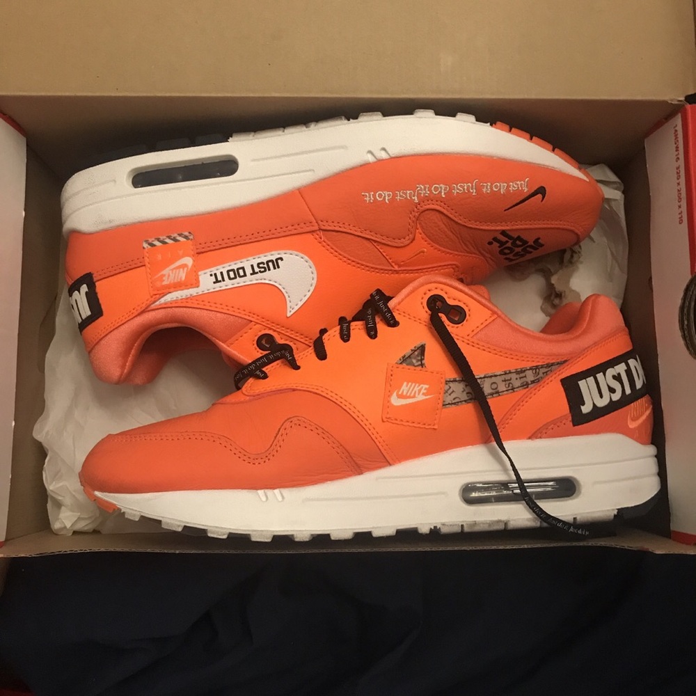 AirMax 1 just do it